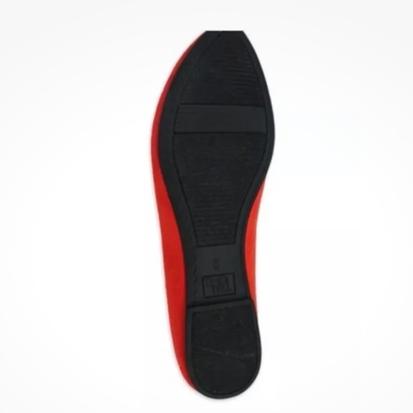Time and Tru Women’s Red Faux Suede Ballet Flats Size 9 NEW - Picture 6 of 9